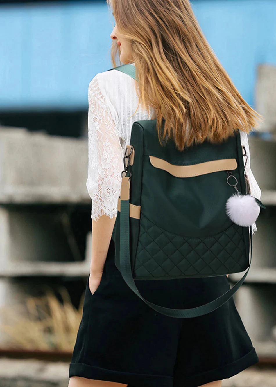 Mochila pequena antirroubo feminina da moda