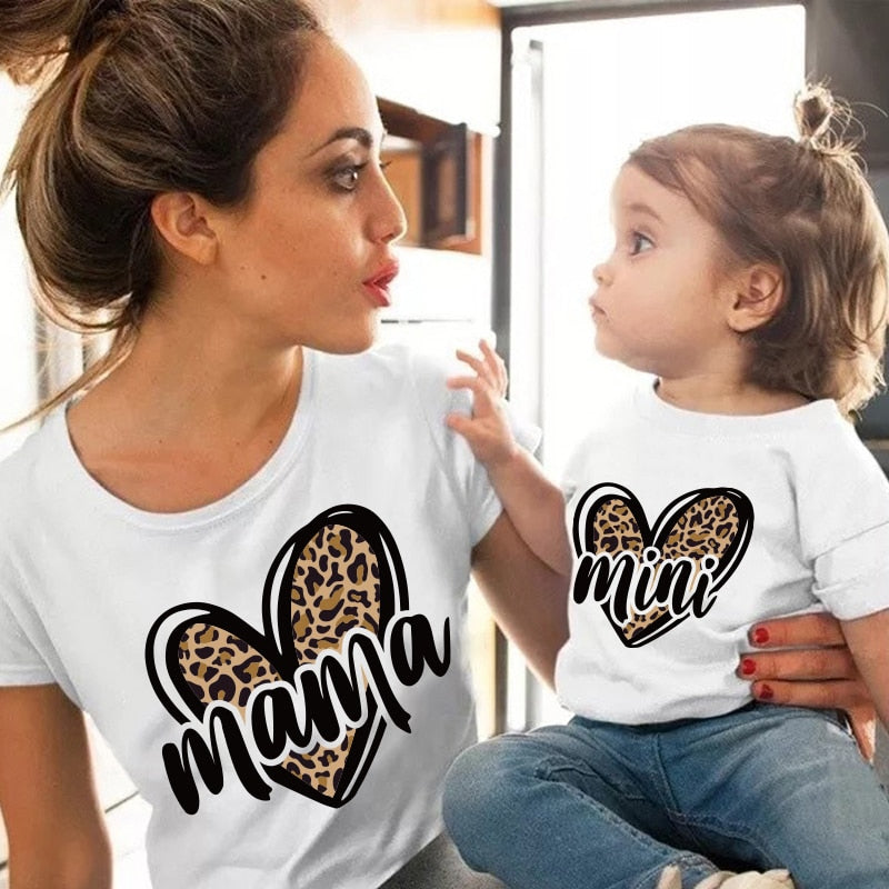 T-Shirts para Mãe e Filha Leopardo